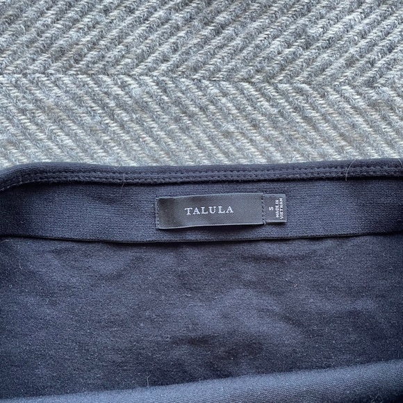 Aritzia Black Pencil Skirt (Size Small) - Picture 2 of 2